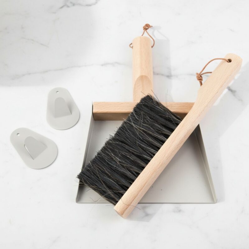 Andree Jardin "Mr & Mrs Clynk" Gray Hand Brush, Dustpan and Wall Hooks