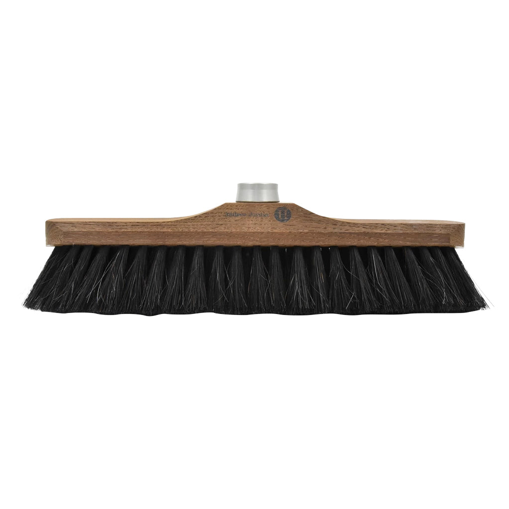 Andree Jardin "Heritage" 43cm Ash Wood Outdoor Broom Head with Black Fibers - Image 9