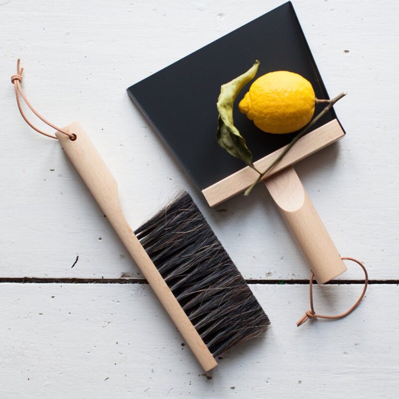 Andree Jardin "Mr & Mrs Clynk" Black Hand Brush, Dustpan and Wall Hooks - Image 6