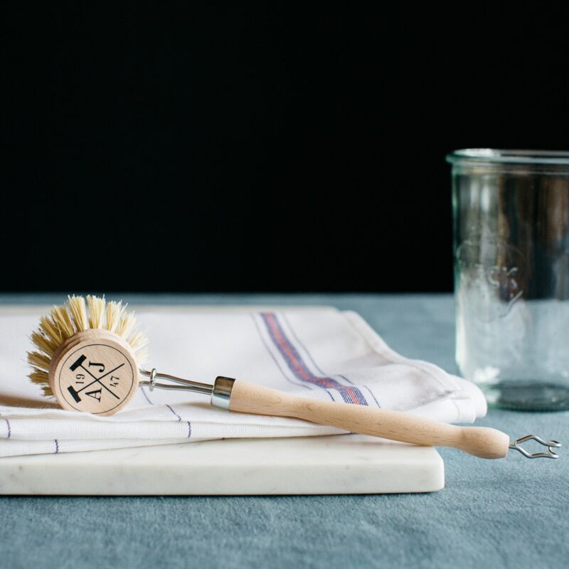 Andree Jardin Handled Dish Brush - Image 4