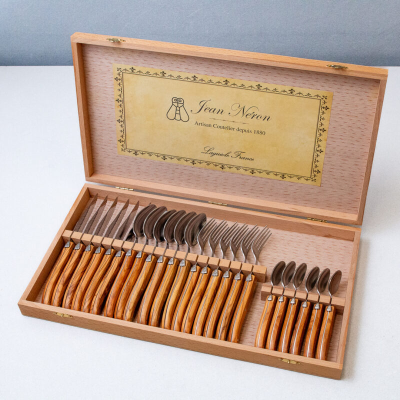 Set de 24 Couverts Laguiole, Bois d'Olivier dans Boîte de Présentation en Bois